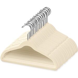 Velvet Non-Slip Hangers - Baby